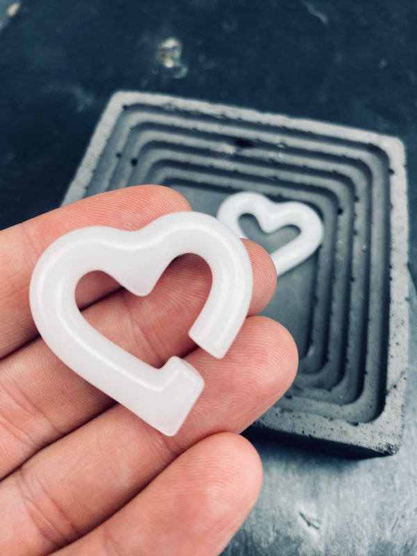 Porcelain | Hearts | 10G - 00G