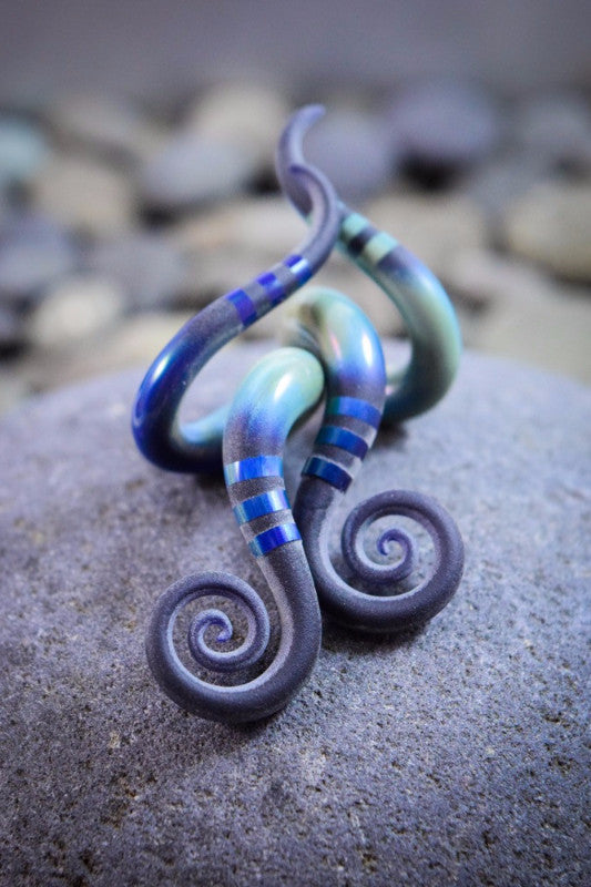 Textured Blue Moon | Mini Drop Spiral Curls | 10G - 0G